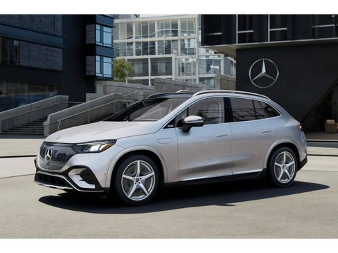 New 2026 Mercedes-Benz EQE 320 4MATIC SUV image 38
