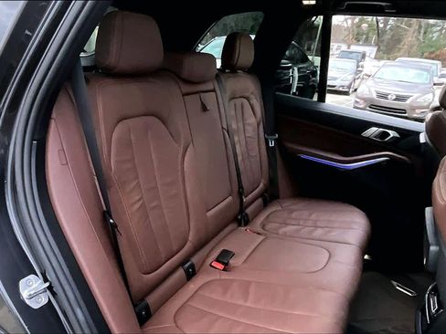 Used 2019 BMW X5 xDrive40i w/ Convenience Package image 19