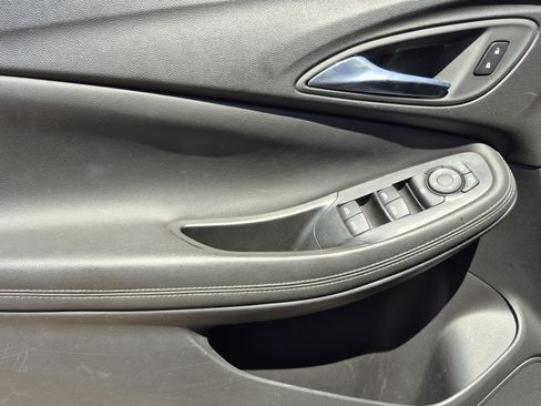 Used 2025 Buick Encore GX Preferred FWD image 15