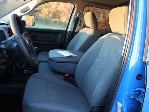 Used 2014 RAM 2500 Tradesman w/ Chrome Appearance Group image 22