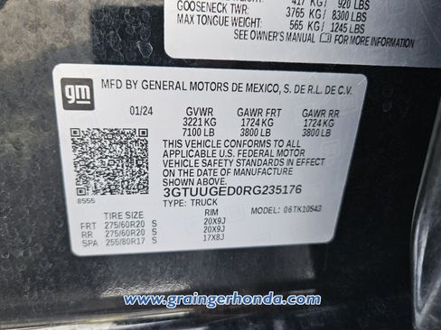Used 2024 GMC Sierra 1500 Denali AWD/4WD image 14