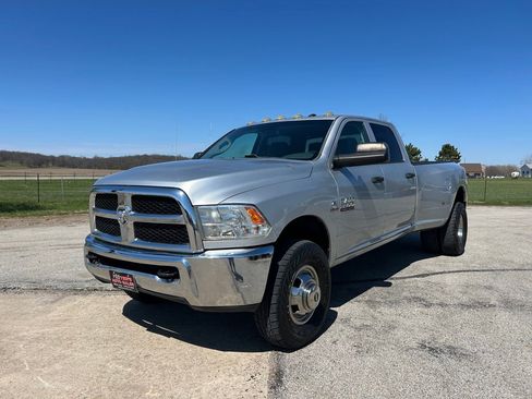 Used 2016 RAM 3500 Tradesman w/ Chrome Appearance Group image 1