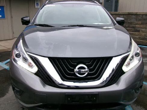 Used 2017 Nissan Murano Platinum w/ Platinum Technology Package AWD/4WD image 2