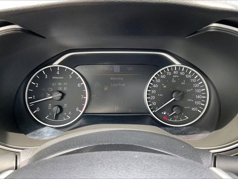 Used 2023 Nissan Maxima SL FWD image 19