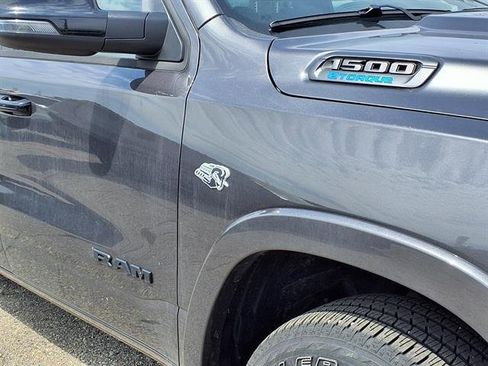 Used 2026 RAM 1500 Big Horn AWD/4WD image 8