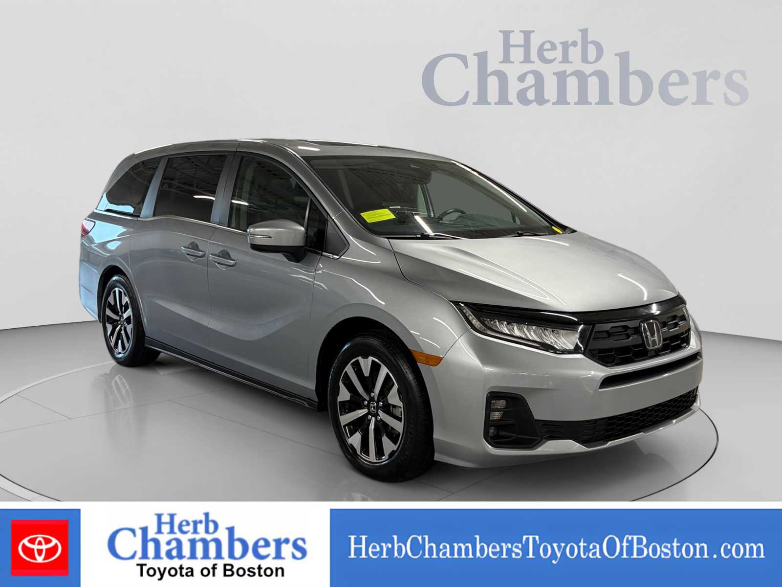 Used 2025 Honda Odyssey EX-L image 1