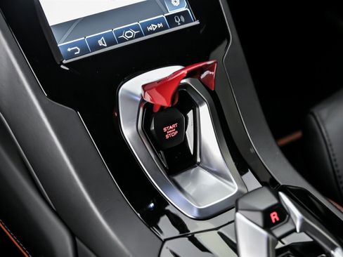 Used 2021 Lamborghini Huracan EVO image 34