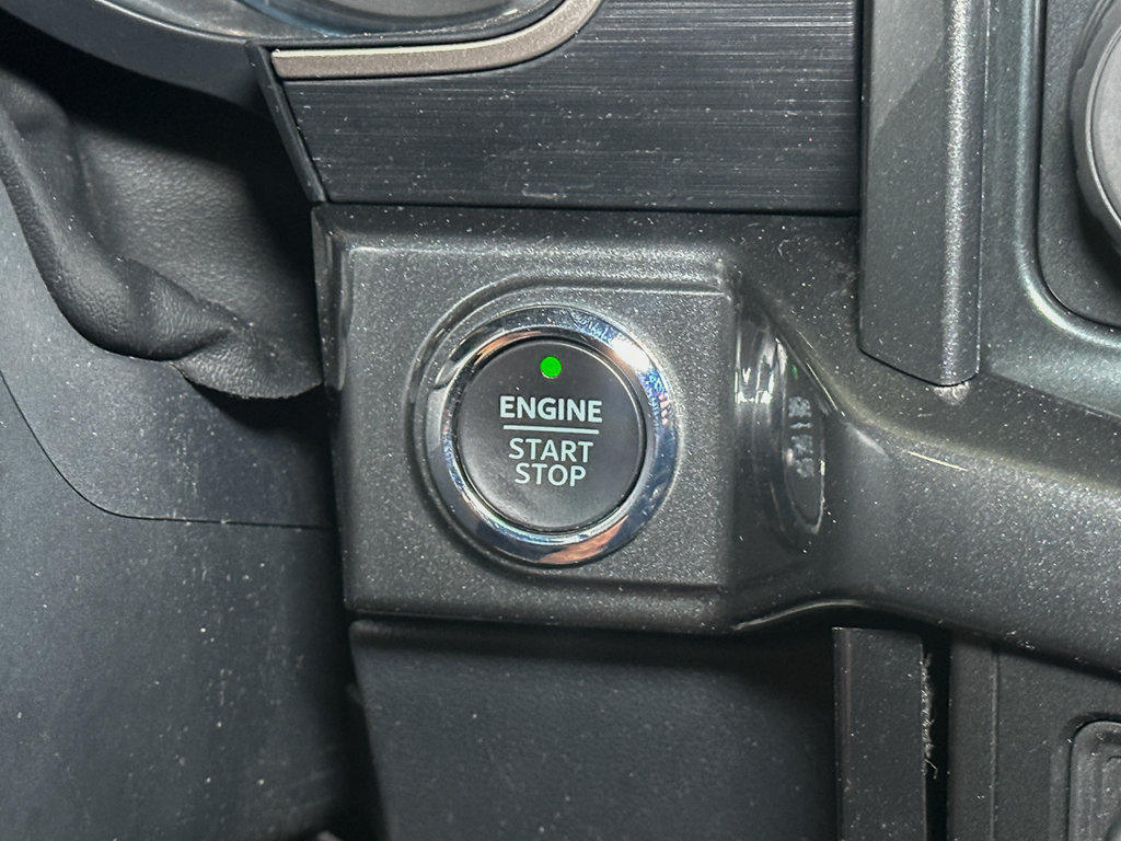 Certified 2022 Ford F150 XLT w/ Equipment Group 302A High AWD/4WD image 32