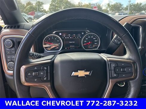 Used 2021 Chevrolet Silverado 1500 High Country w/ Technology Package image 19