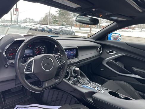 Used 2023 Chevrolet Camaro LT w/ RS Package image 2