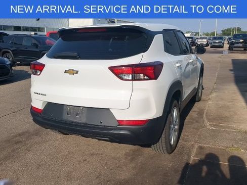 Used 2021 Chevrolet TrailBlazer LS FWD image 8
