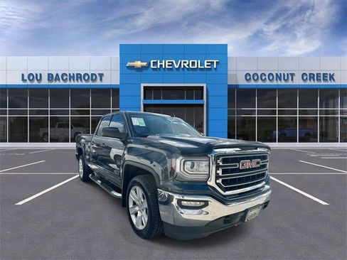 Used 2019 GMC Sierra 1500 SLE w/ SLE Value Package image 1