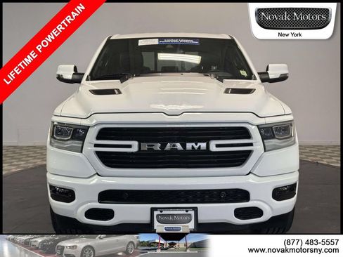 Used 2023 RAM 1500 Laramie AWD/4WD image 2