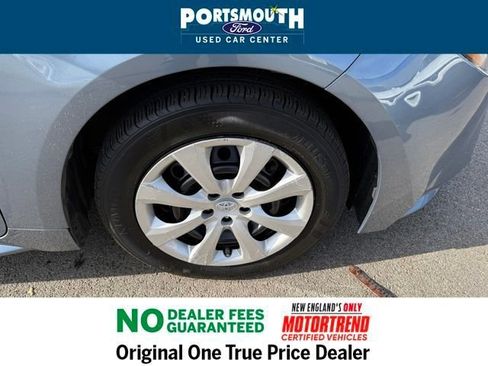 Used 2023 Toyota Corolla LE FWD image 33