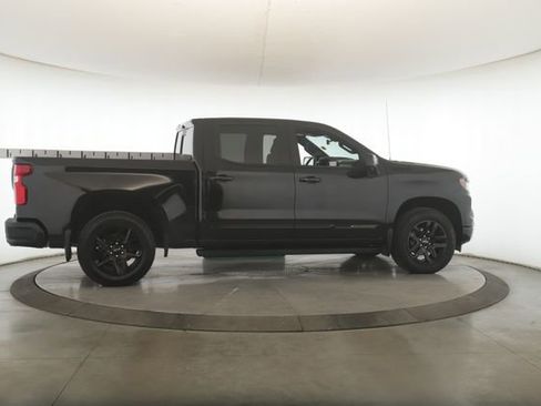 Used 2025 Chevrolet Silverado 1500 High Country w/ Midnight Edition image 6