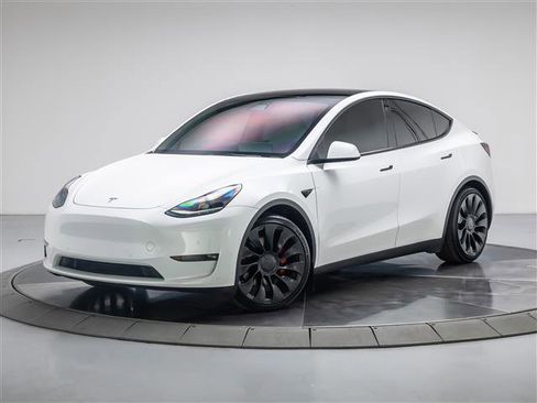Used 2022 Tesla Model Y Performance image 1