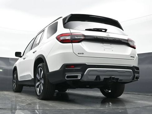 Used 2025 Honda Pilot Touring image 38