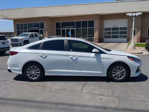 Used 2018 Hyundai Sonata SE FWD image 6