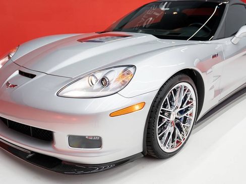 Used 2013 Chevrolet Corvette ZR1 w/ Battery Protection Package RWD image 30
