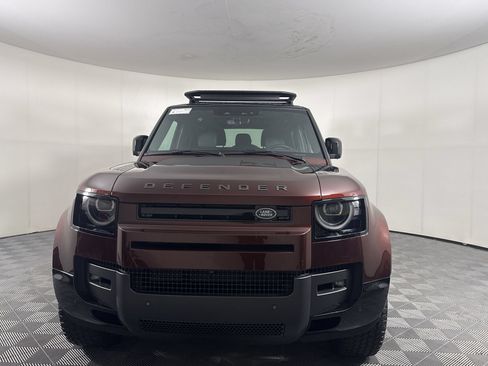 New 2026 Land Rover Defender 90 X-Dynamic SE AWD/4WD image 6