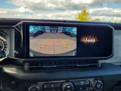 New 2025 Jeep Wrangler Sport S image 37