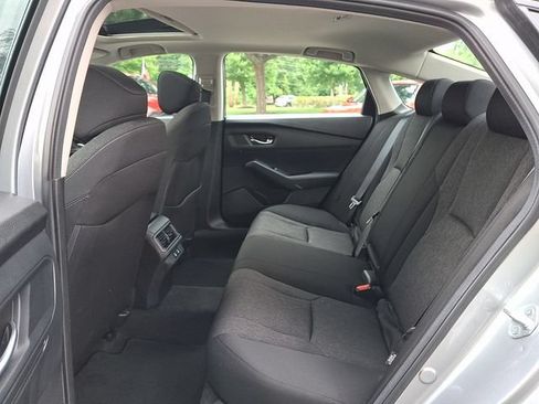 Certified 2025 Honda Accord SE image 11
