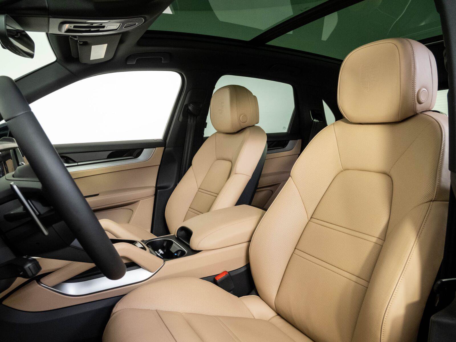 New 2026 Porsche Cayenne AWD/4WD image 5