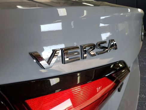 New 2025 Nissan Versa SV w/ Trunk Package image 31