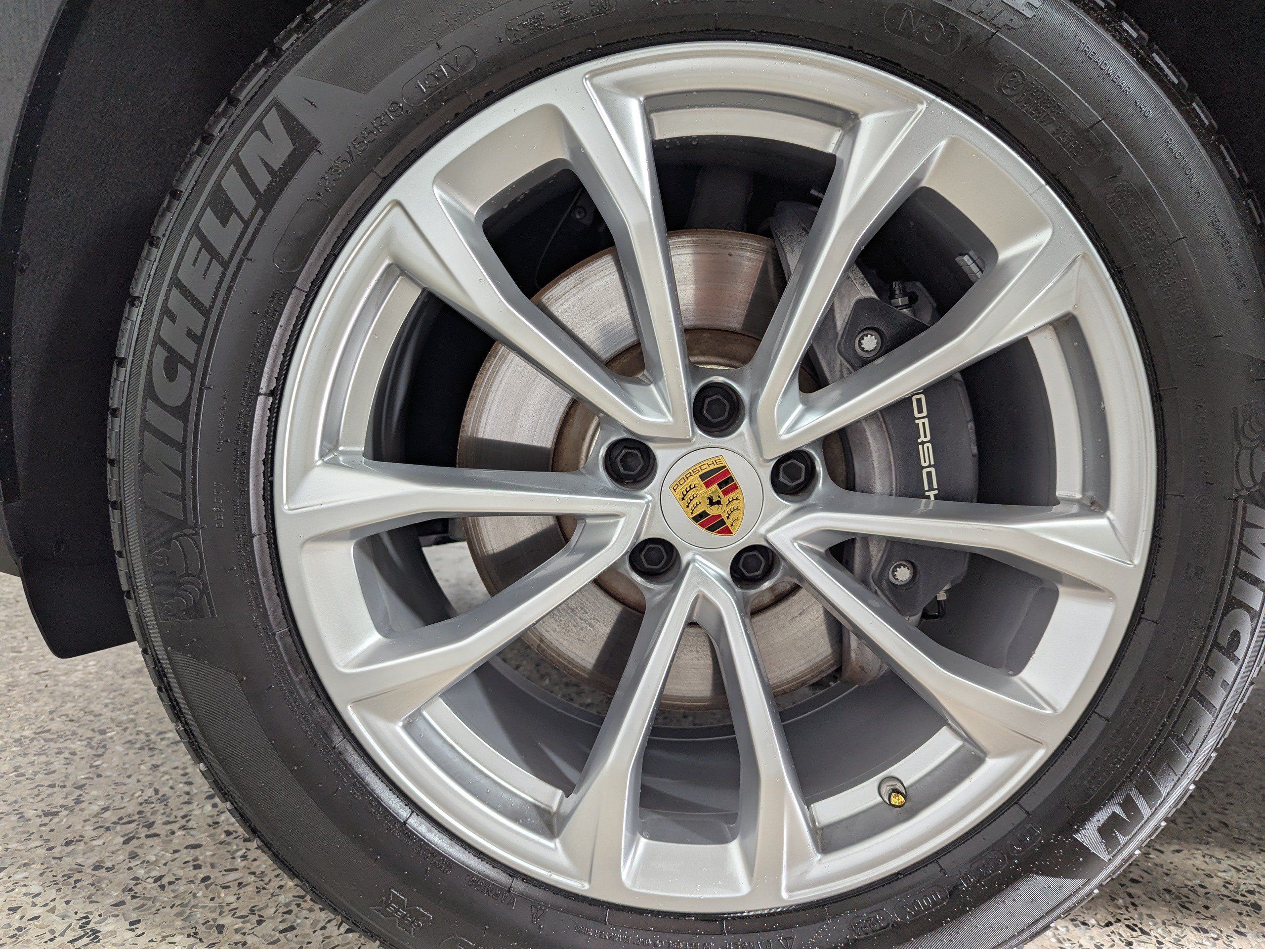 Used 2026 Porsche Macan AWD/4WD image 30