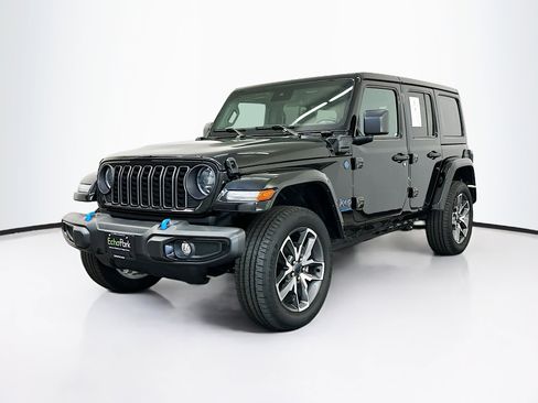 Used 2024 Jeep Wrangler Sport S w/ Convenience Group image 3
