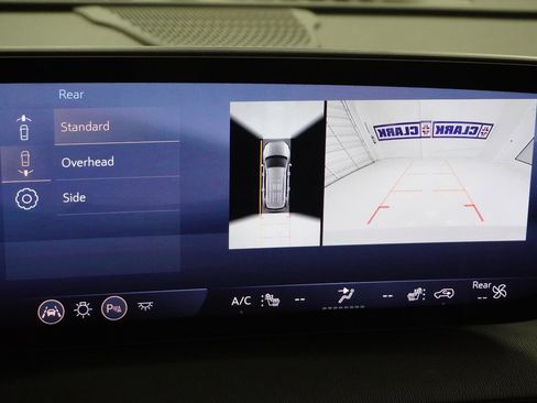 Used 2025 Buick Enclave Sport Touring w/ Power Package image 30