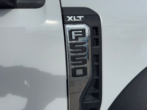 Used 2024 Ford F550 4x4 Crew Cab Super Duty image 26