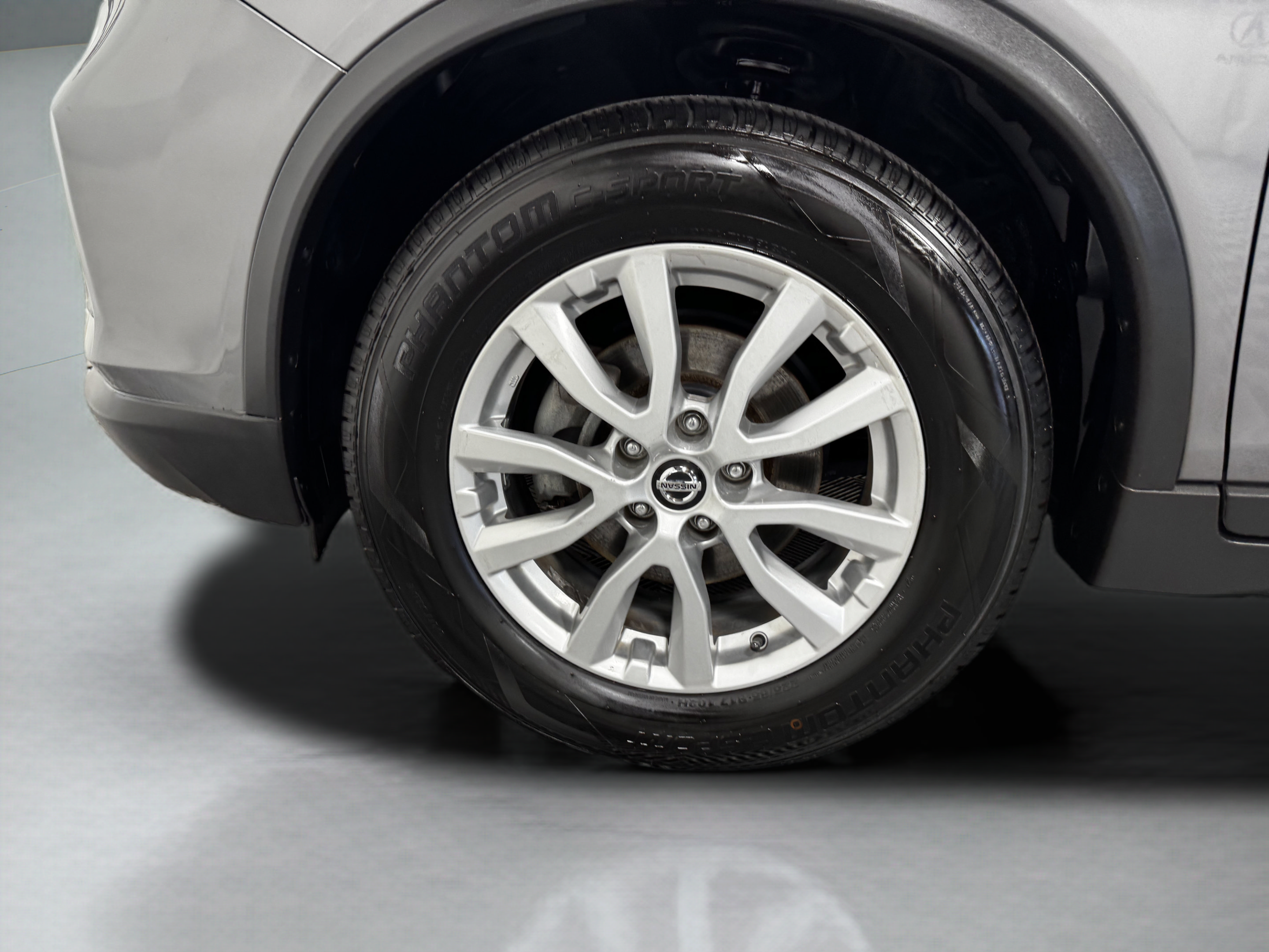 Used 2019 Nissan Rogue SV FWD image 50