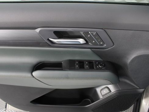 New 2026 GMC Terrain AT4 w/ Convenience Package III image 16