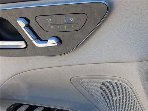 Used 2022 Mercedes-Benz C 300 Sedan image 13