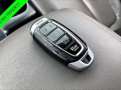 Used 2020 Hyundai Santa Fe Limited FWD image 32