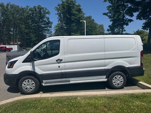 Used 2025 Ford Transit 250 Low Roof w/ Exterior Upgrade Package RWD image 4