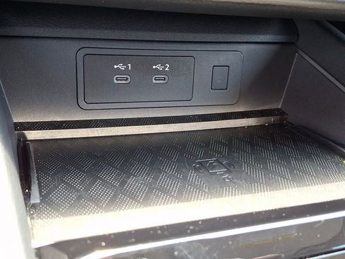 Certified 2025 Nissan Murano SV AWD/4WD image 23