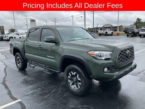 Used 2022 Toyota Tacoma TRD Off-Road w/ Technology Package RWD image 20