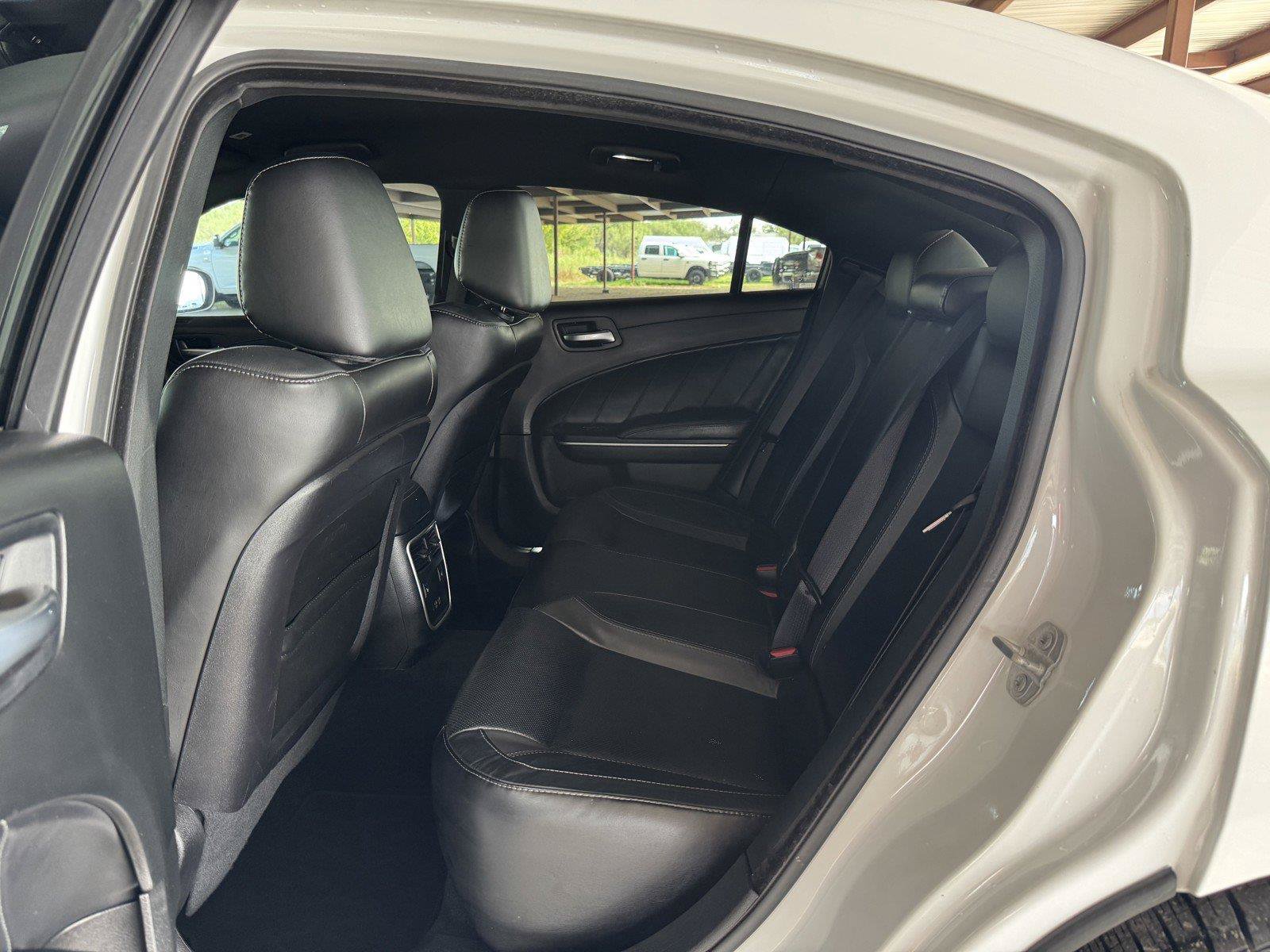 Used 2022 Dodge Charger SXT w/ Plus Group RWD image 32