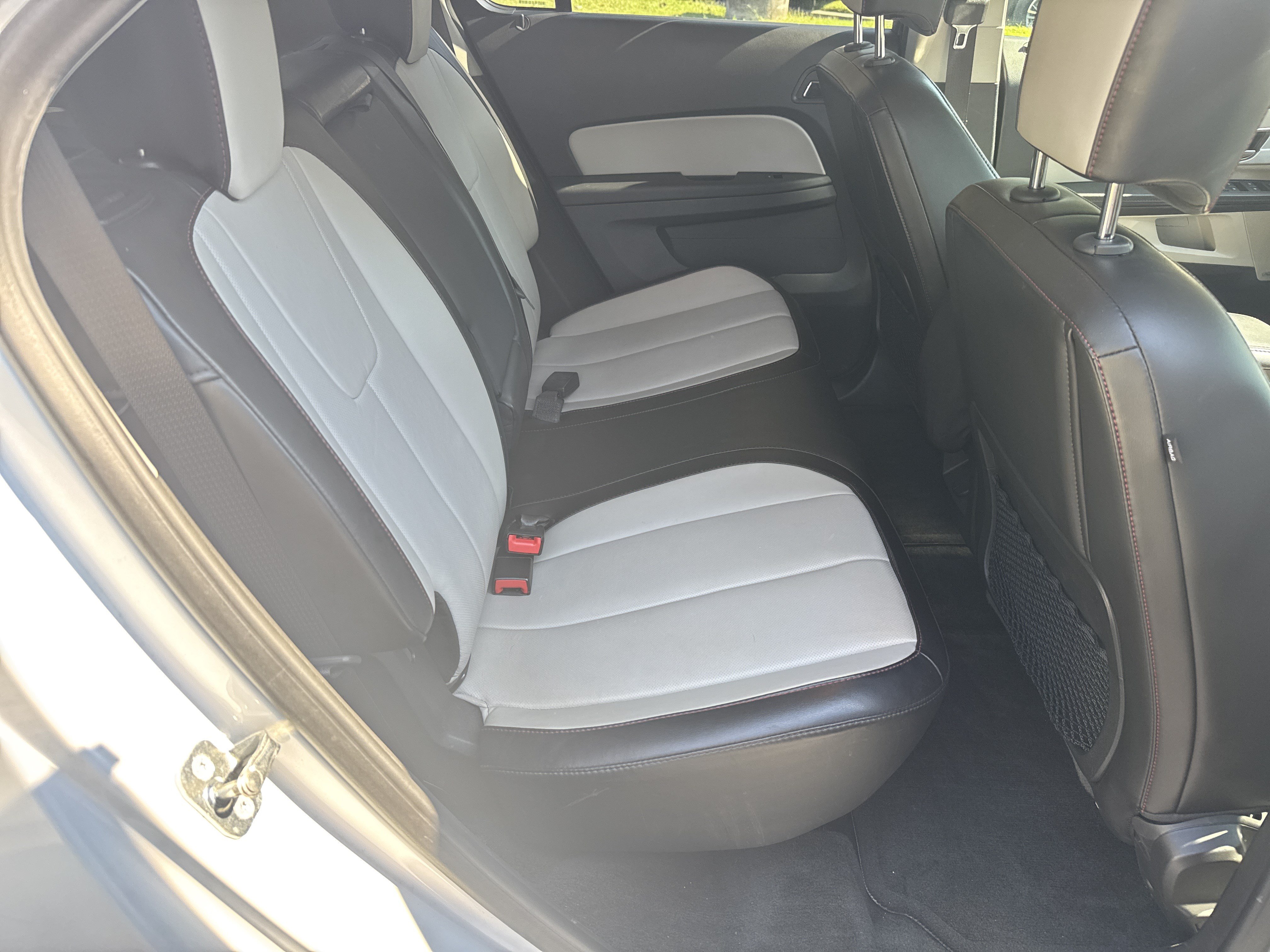 Used 2017 Chevrolet Equinox Premier w/ Enhanced Convenience Package FWD image 15
