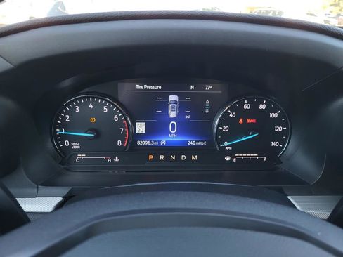 Used 2020 Ford Explorer XLT w/ Equipment Group 202A image 23