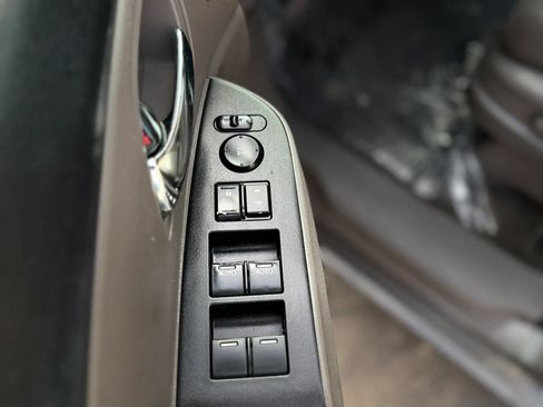 Used 2014 Honda Odyssey Touring Elite image 34