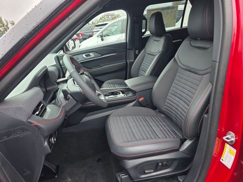 New 2026 Ford Explorer ST-Line w/ ST-Line Street Pack AWD/4WD image 11