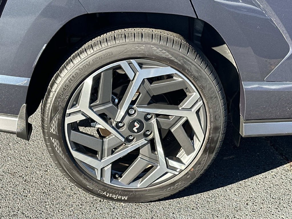 Used 2025 Hyundai Kona N Line S FWD image 9