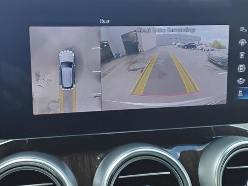 Used 2022 Mercedes-Benz GLC 300 image 29