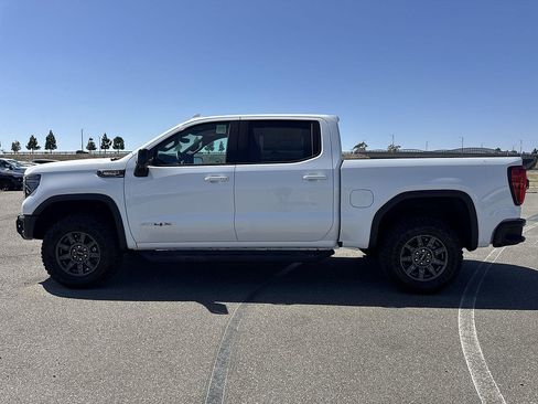 New 2026 GMC Sierra 1500 AT4X AWD/4WD image 5