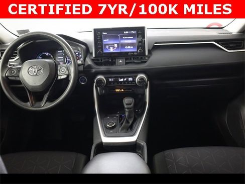 Used 2020 Toyota RAV4 XLE image 13