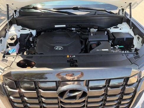 Used 2024 Hyundai Palisade Limited AWD/4WD image 49