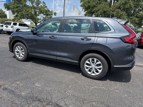 Used 2024 Honda CR-V LX image 28